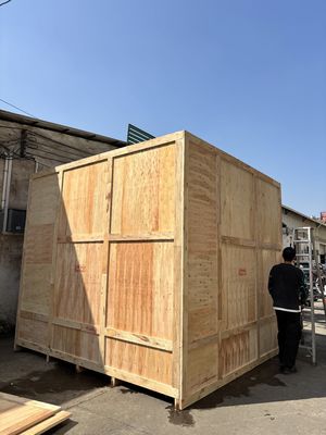 Maszyna do badań przyspieszonego starzenia izolatorów w warunkach środowiskowych