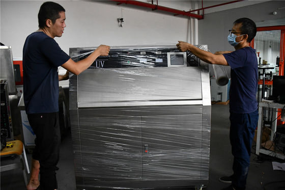 ISO 4892-3 UV Accelerated Weathering Tester Komora badań środowiskowych